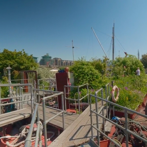 Garden Barge Square at Tower Bridge Moorings